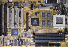 PC Komponenten PA 2012 FIC VIA  VP3 VT82C597 Apollo